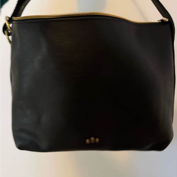 Portland Leather Large Slouchy Bag in Pebbled Black - Picture 9 of 10